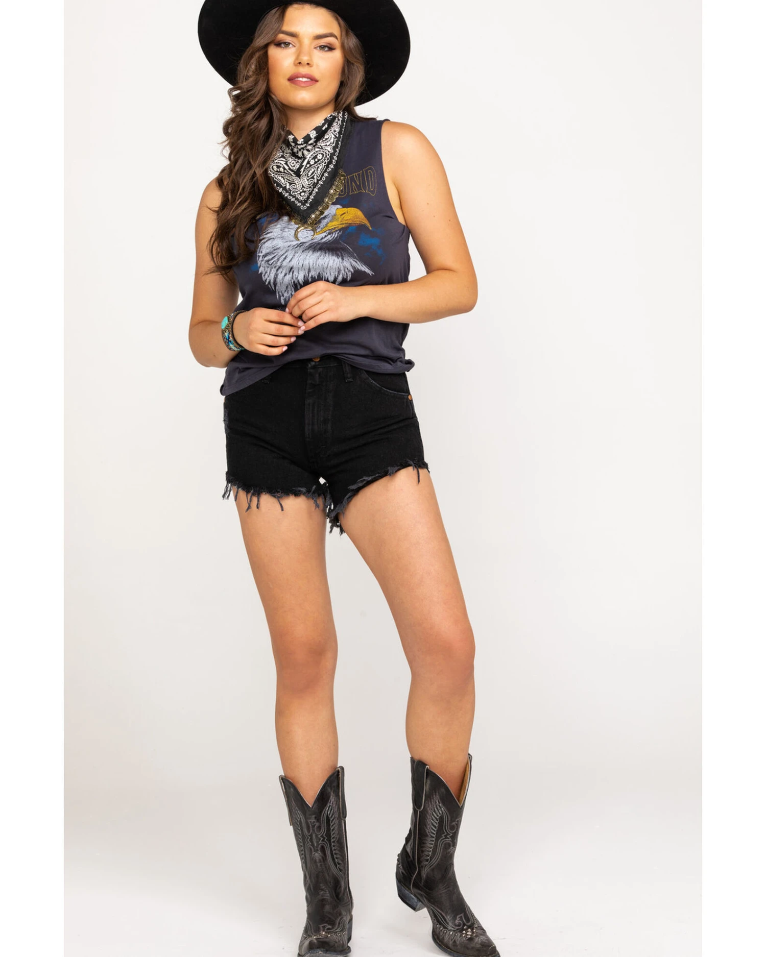 Wrangler Modern Women's Black Heritage Frayed Hem Shorts 3 Wrangler Modern Women's Black Heritage Frayed Hem Shorts