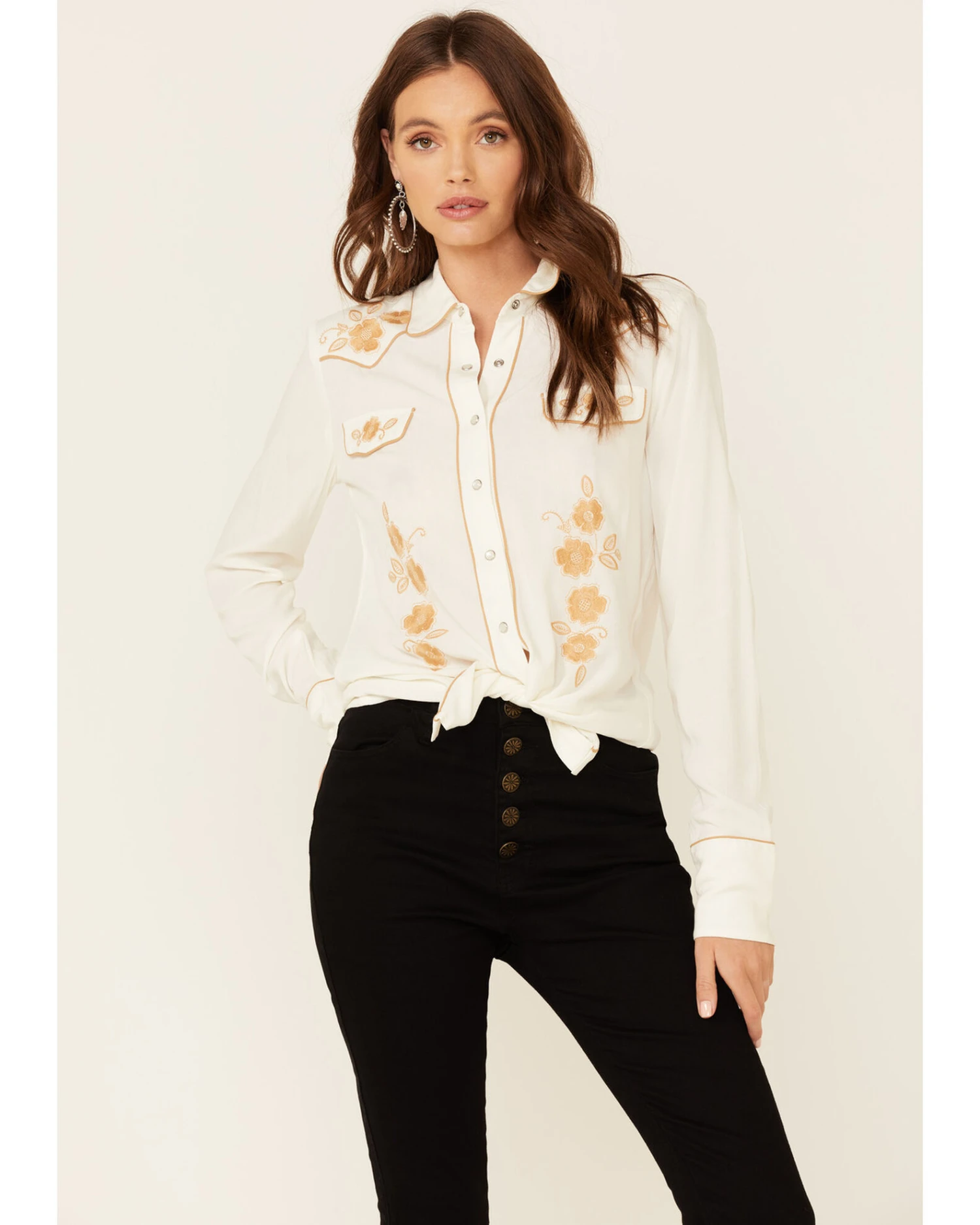 ROPER Stetson Women's Poly Crepe Retro Embroidered Long Sleeve Snap Western Shirt 6 ROPER Stetson Women's Poly Crepe Retro Embroidered Long Sleeve Snap Western Shirt - Image 4