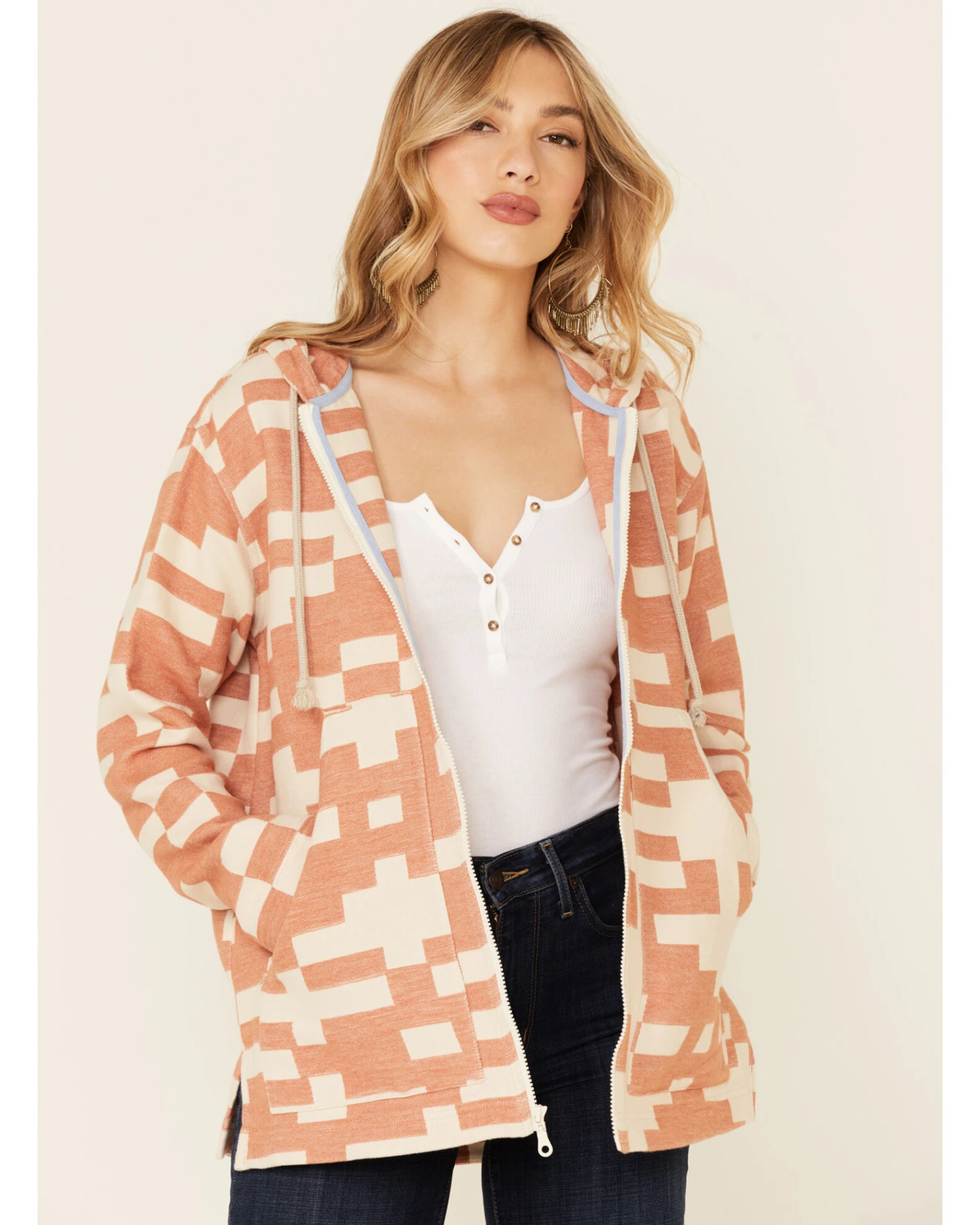 Pendleton Women's Sierra Mixed Pattern Oversized Zip Hooded Jacket 4 Pendleton Women's Sierra Mixed Pattern Oversized Zip Hooded Jacket - Image 2