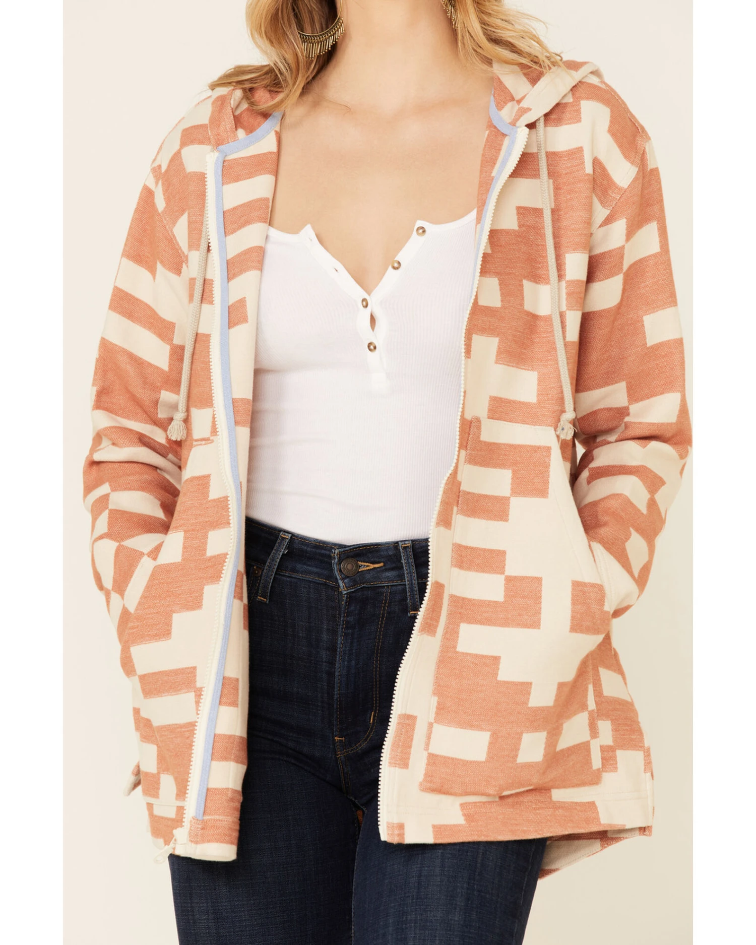 Pendleton Women's Sierra Mixed Pattern Oversized Zip Hooded Jacket 7 Pendleton Women's Sierra Mixed Pattern Oversized Zip Hooded Jacket - Image 5