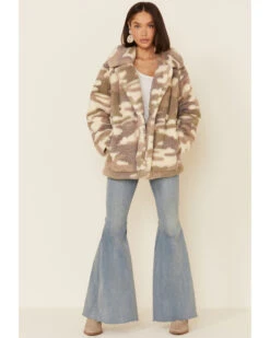 Z Supply Women's Camo Faux Fur Sherpa Jacket