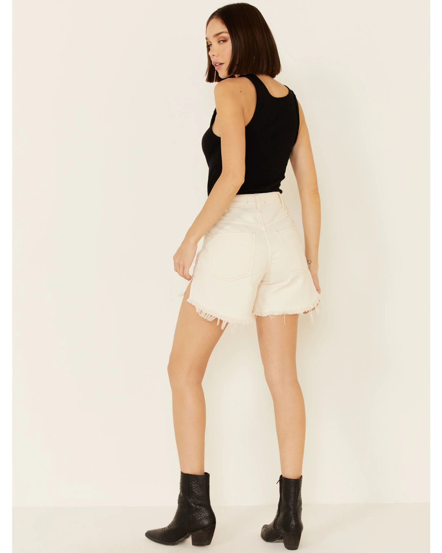 Free People Women's Baggy Tomboy Shorts 5 Free People Women's Baggy Tomboy Shorts - Image 3
