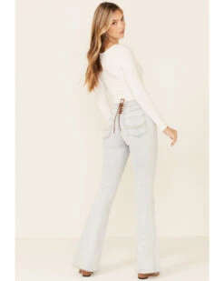 Idyllwind Women's Light Wash High Rise Friendship Flare Jeans 9 Idyllwind Women's Light Wash High Rise Friendship Flare Jeans -Western Cowboy Equipment Store 2000342580 450 P5