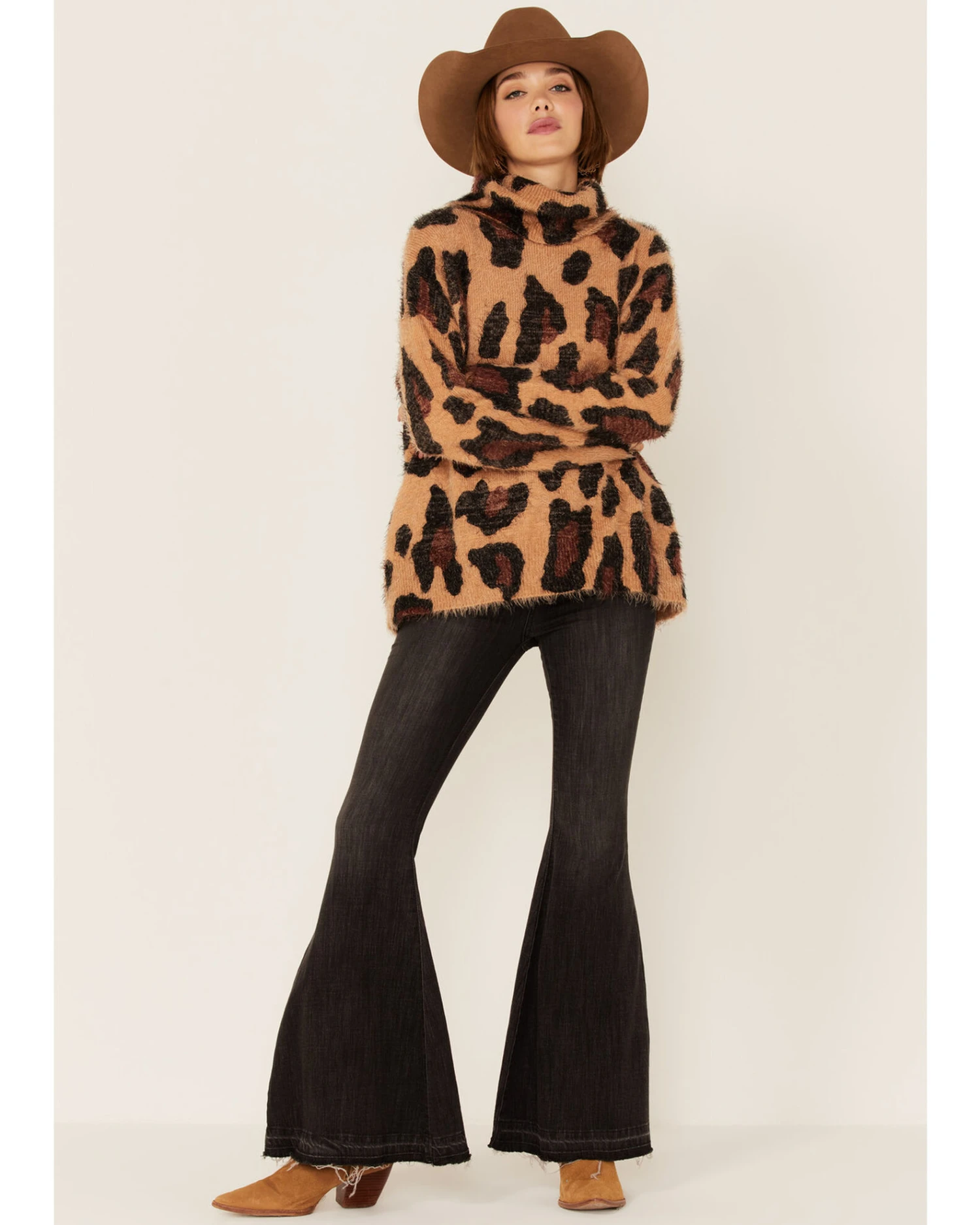 Show Me Your Mumu Women's Cheetah Fever Sweater 4 Show Me Your Mumu Women's Cheetah Fever Sweater - Image 2