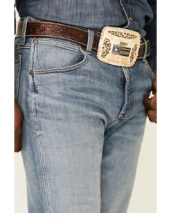 Wrangler Retro Green Men's Gralin Light Wash Stretch Slim Straight Jeans