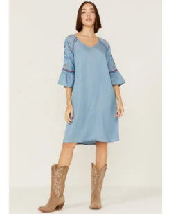 Roper Women's Southwestern Embroidered Bell Sleeve Denim Dress 9 Roper Women's Southwestern Embroidered Bell Sleeve Denim Dress -Western Cowboy Equipment Store 2000358930 400 P1