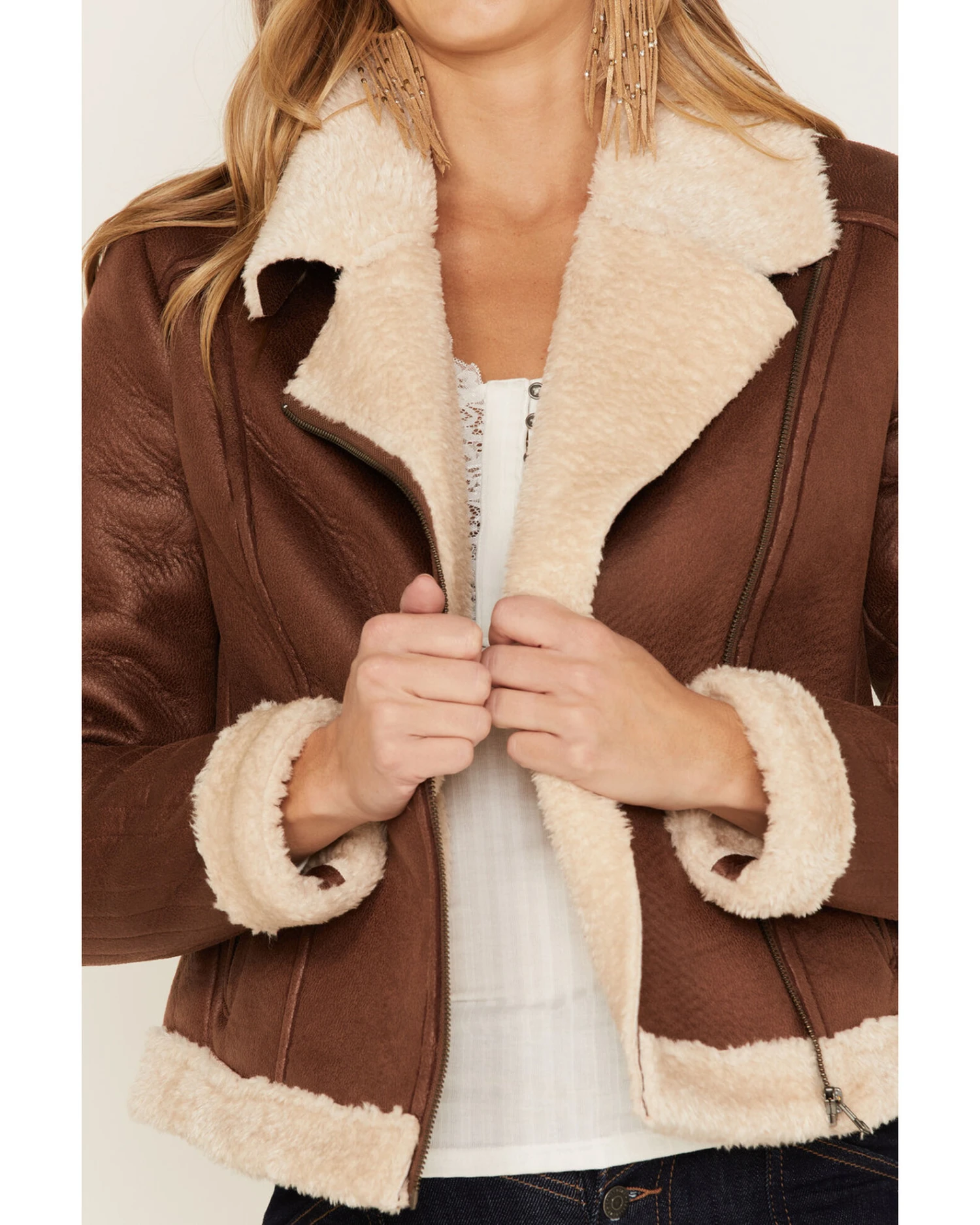 Idyllwind Women's Faux Leather & Shearling Jacket 7 Idyllwind Women's Faux Leather & Shearling Jacket - Image 5