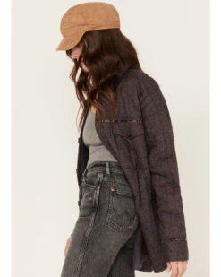 Cleo + Wolf Women's Novelty Quilted Shacket 8 Cleo + Wolf Women's Novelty Quilted Shacket -Western Cowboy Equipment Store 2000374811 060 P3