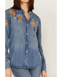 Stetson Women's Floral Embroidered Medium Wash Long Sleeve Button Down Shirt 8 Stetson Women's Floral Embroidered Medium Wash Long Sleeve Button Down Shirt -Western Cowboy Equipment Store 2000378244 400 P3