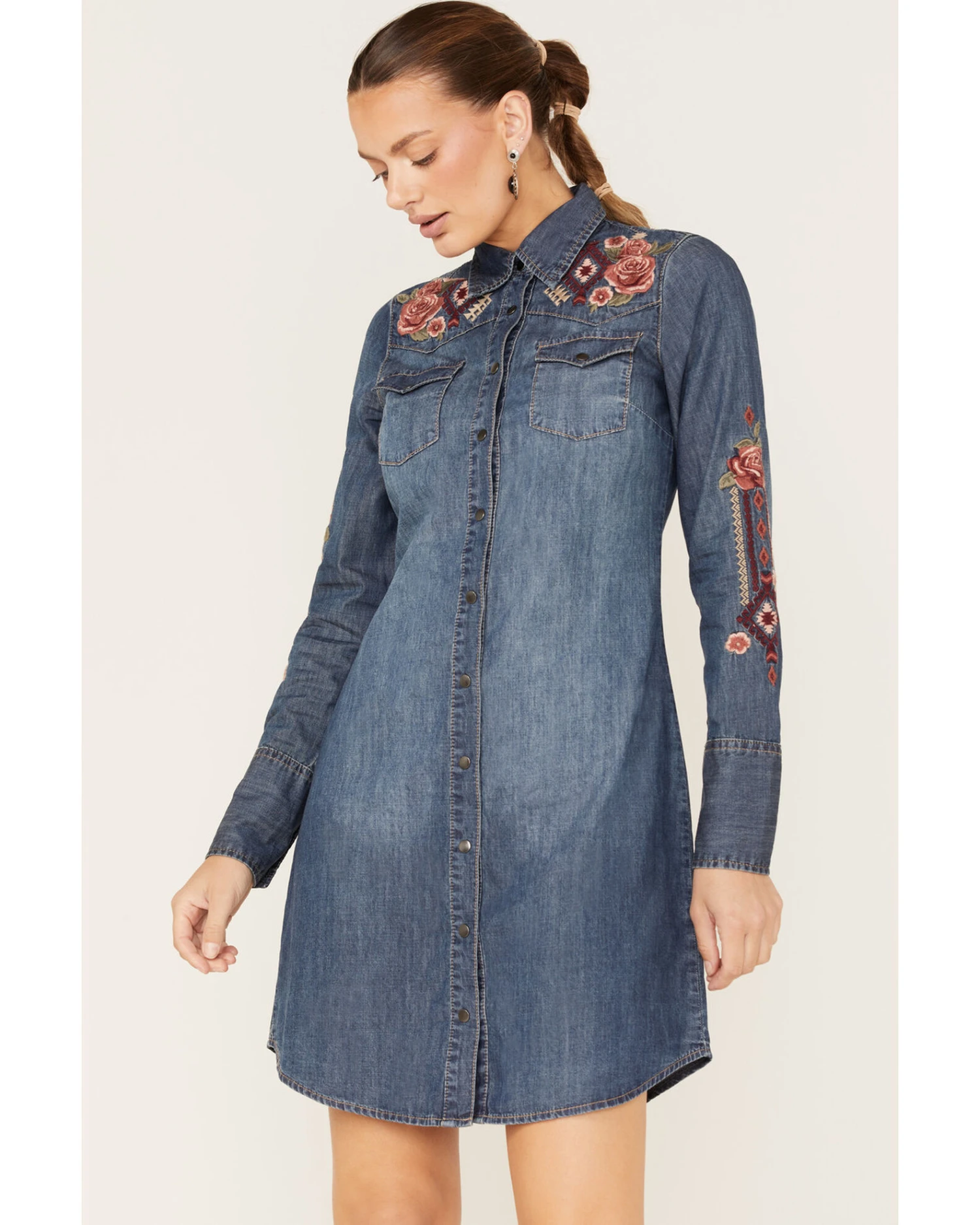 Stetson Women's Floral Embroidered Medium Wash Denim Long Sleeve Dress 3 Stetson Women's Floral Embroidered Medium Wash Denim Long Sleeve Dress
