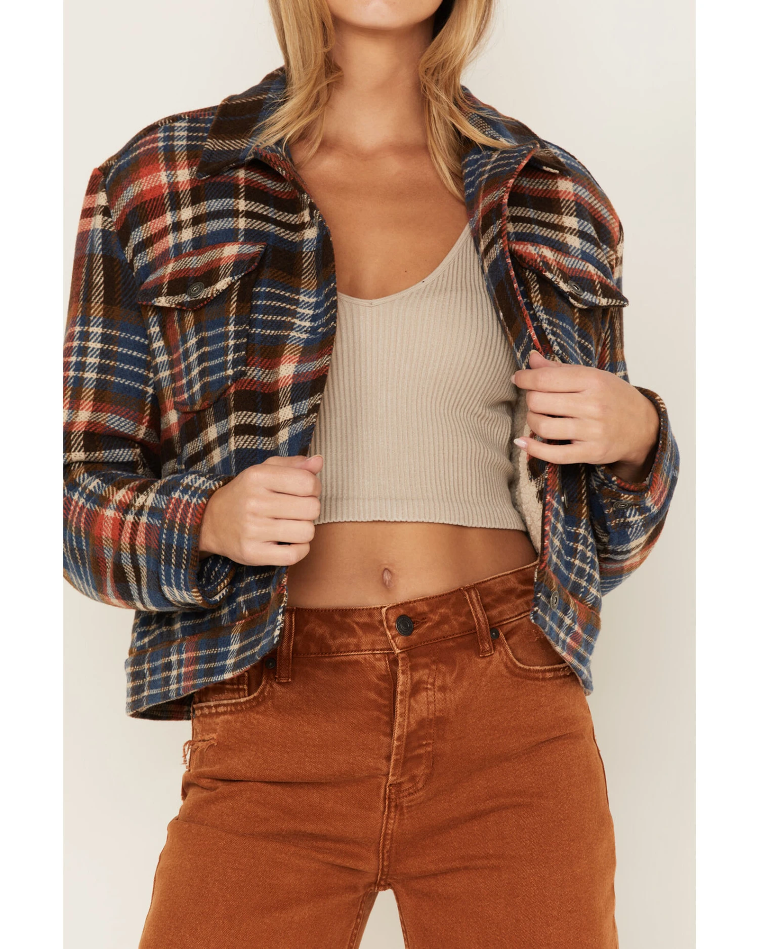 Flag & Anthem Women's Somerville Plaid Print Sherpa-Lined Trucker Jacket 6 Flag & Anthem Women's Somerville Plaid Print Sherpa-Lined Trucker Jacket - Image 4