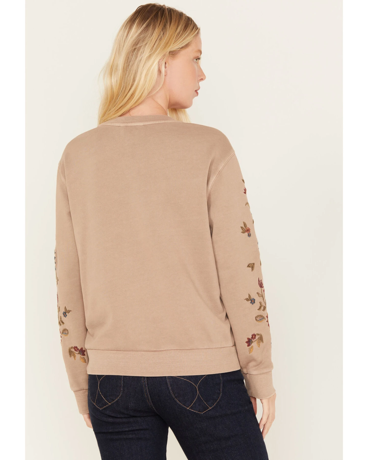 Driftwood Women's Embroidered Teddy Sweatshirt 5 Driftwood Women's Embroidered Teddy Sweatshirt - Image 3