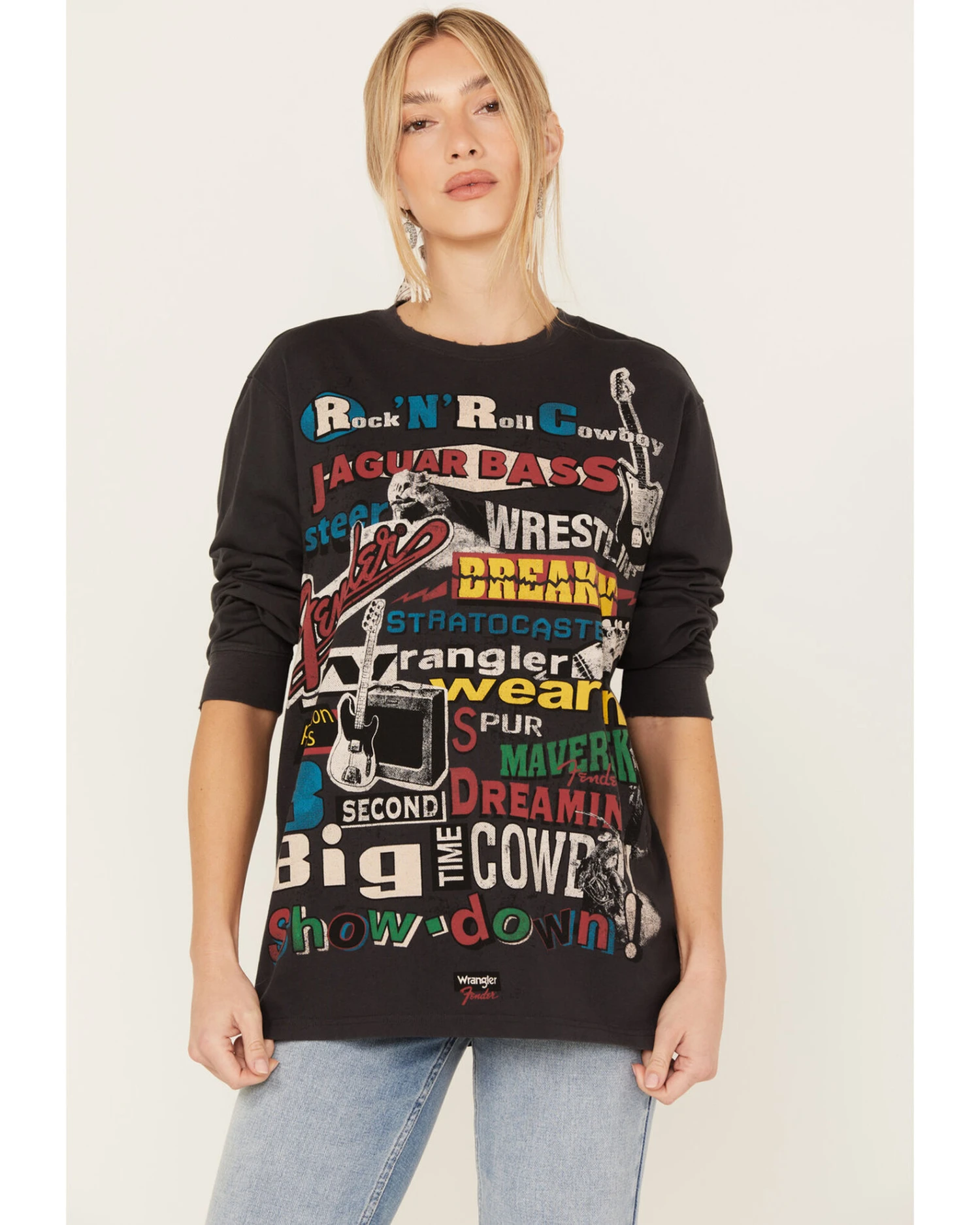 Wrangler X Fender Women's Collage Graphic Sweatshirt 3 Wrangler X Fender Women's Collage Graphic Sweatshirt