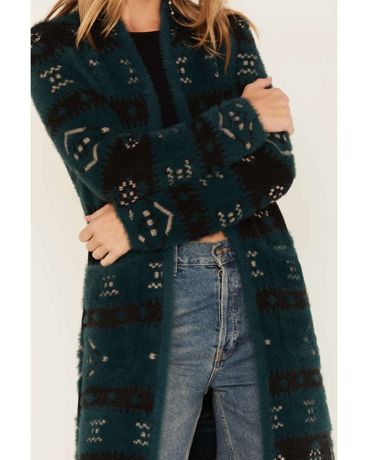 Shyanne Women's Southwestern Eyelash Knit Cardigan 5 Shyanne Women's Southwestern Eyelash Knit Cardigan - Image 3