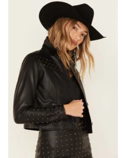 Idyllwind Women's Omaha Studded Leather Jacket 8 Idyllwind Women's Omaha Studded Leather Jacket -Western Cowboy Equipment Store 2000381453 001 P1