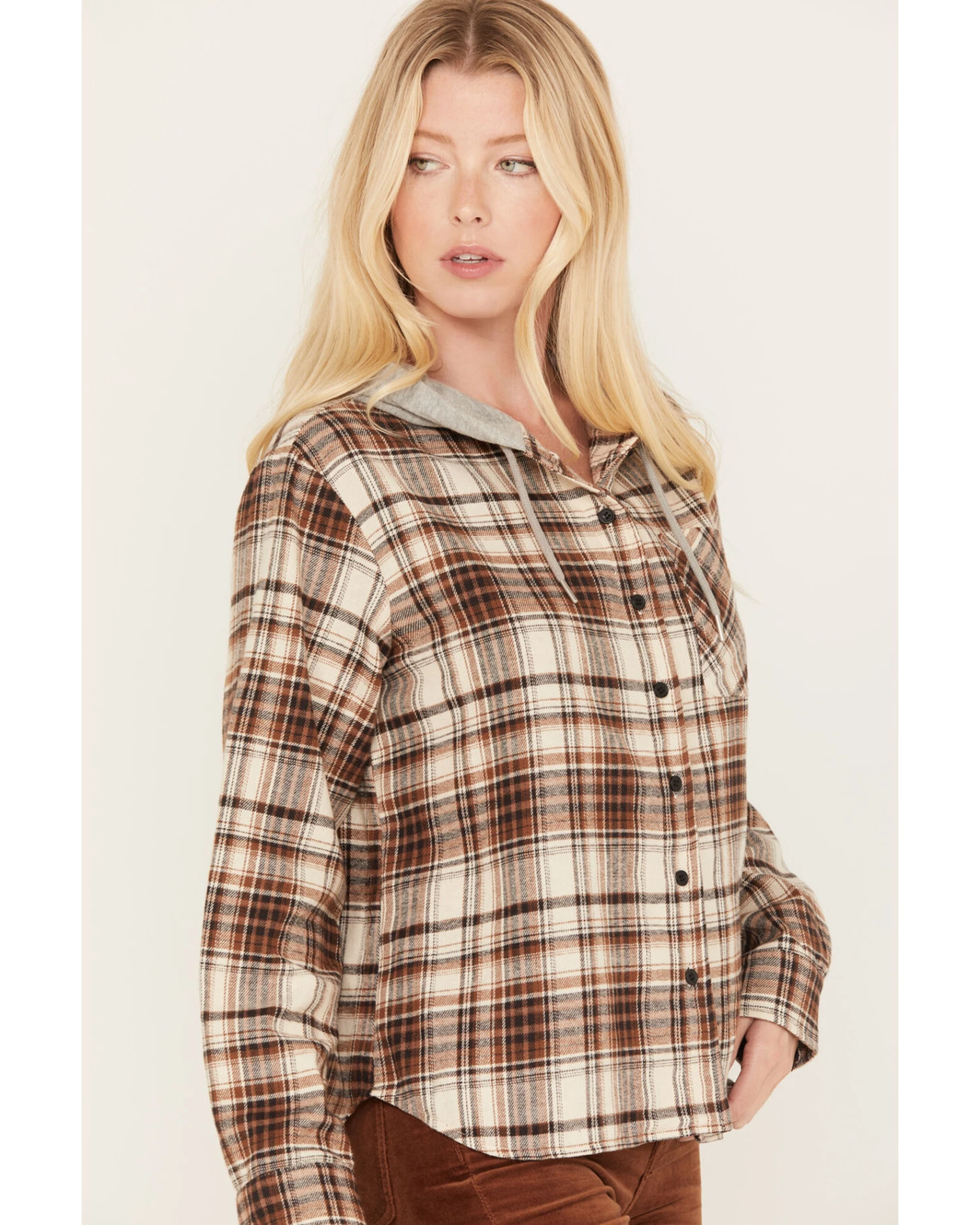 Cleo + Wolf Women's Tau Plaid Print Hooded Flannel Long Sleeve Shirt 3 Cleo + Wolf Women's Tau Plaid Print Hooded Flannel Long Sleeve Shirt