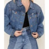 Wrangler Women's Medium Wash Cowboy Cropped Denim Jacket 2 Wrangler Women's Medium Wash Cowboy Cropped Denim Jacket -Western Cowboy Equipment Store 2000383478 400 P3
