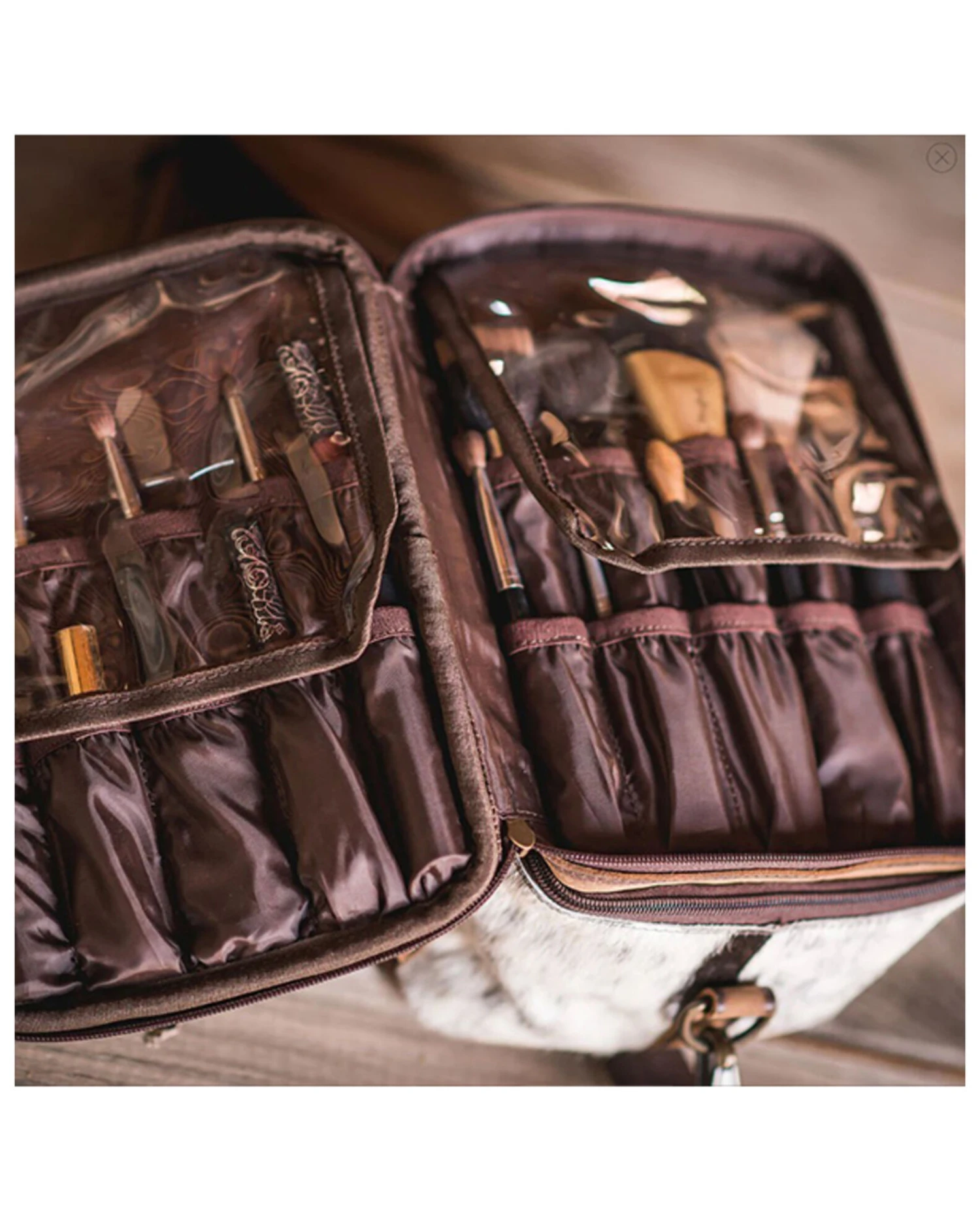 STS Ranchwear By Carroll Women's Cowhide Glamour Makeup Organizer 3 STS Ranchwear By Carroll Women's Cowhide Glamour Makeup Organizer